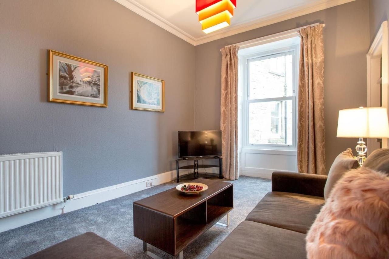 Stunning 2-Bed Apartment In Central Édimbourg Extérieur photo