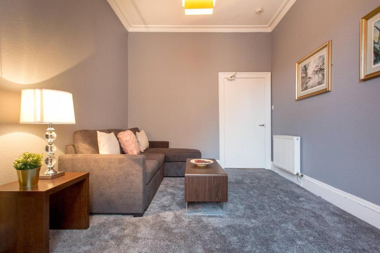 Stunning 2-Bed Apartment In Central Édimbourg Extérieur photo
