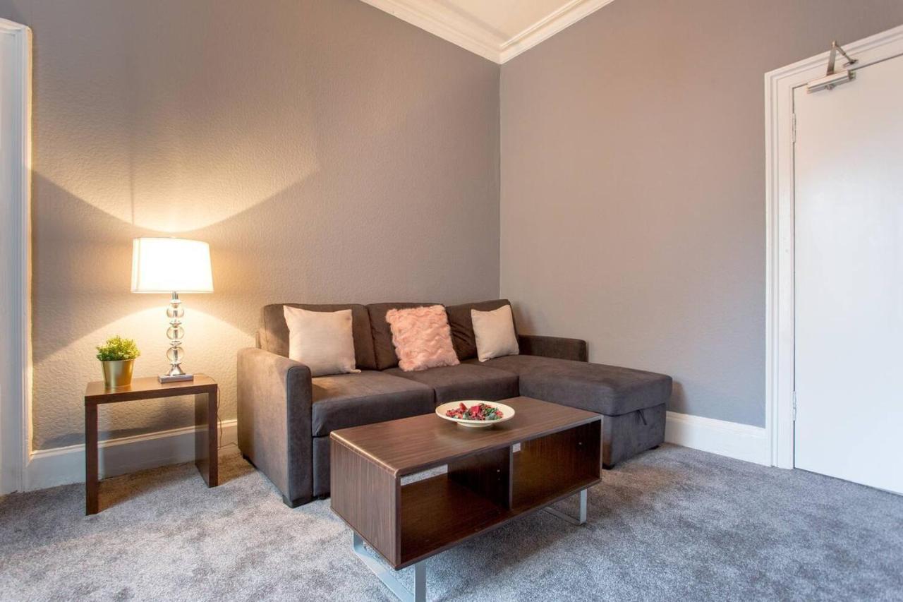 Stunning 2-Bed Apartment In Central Édimbourg Extérieur photo